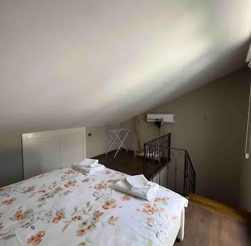 Hotel Gulhanim House *